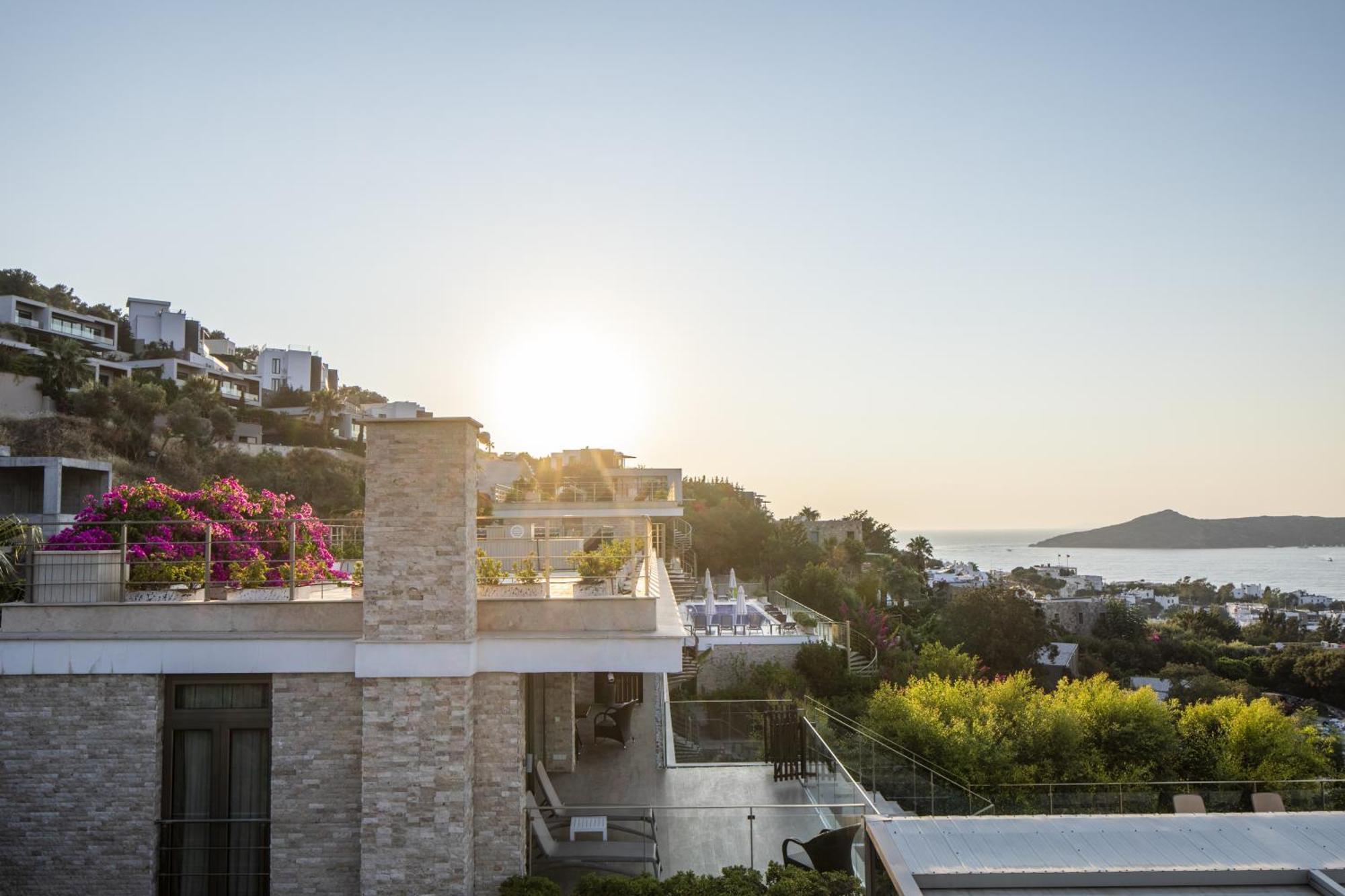 Spektr Boutique Hotel Яликавак Екстериор снимка
