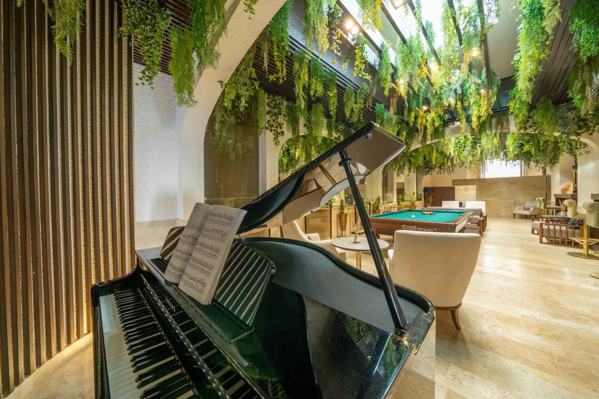 Spektr Boutique Hotel Яликавак Екстериор снимка