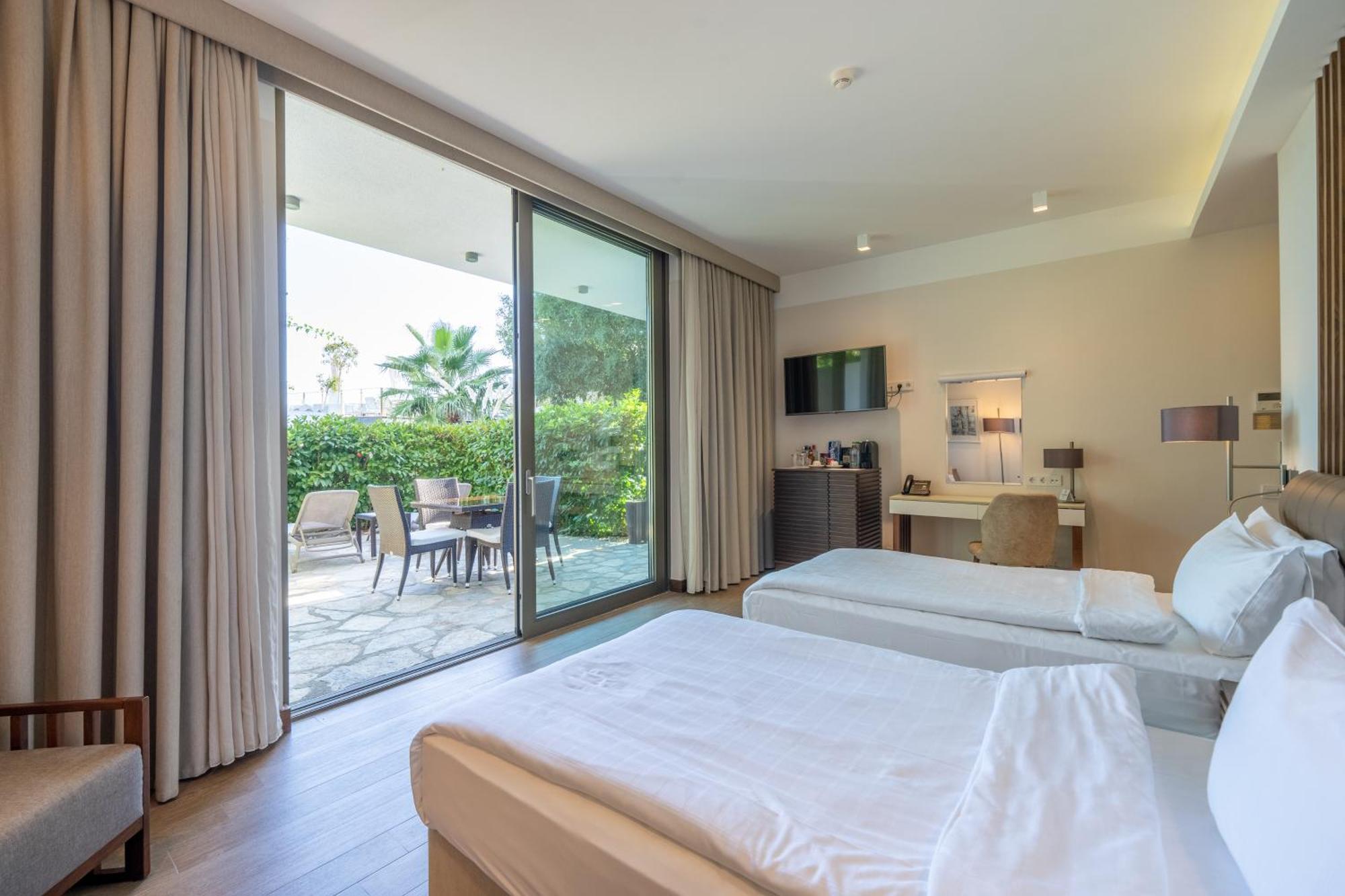 Spektr Boutique Hotel Яликавак Екстериор снимка