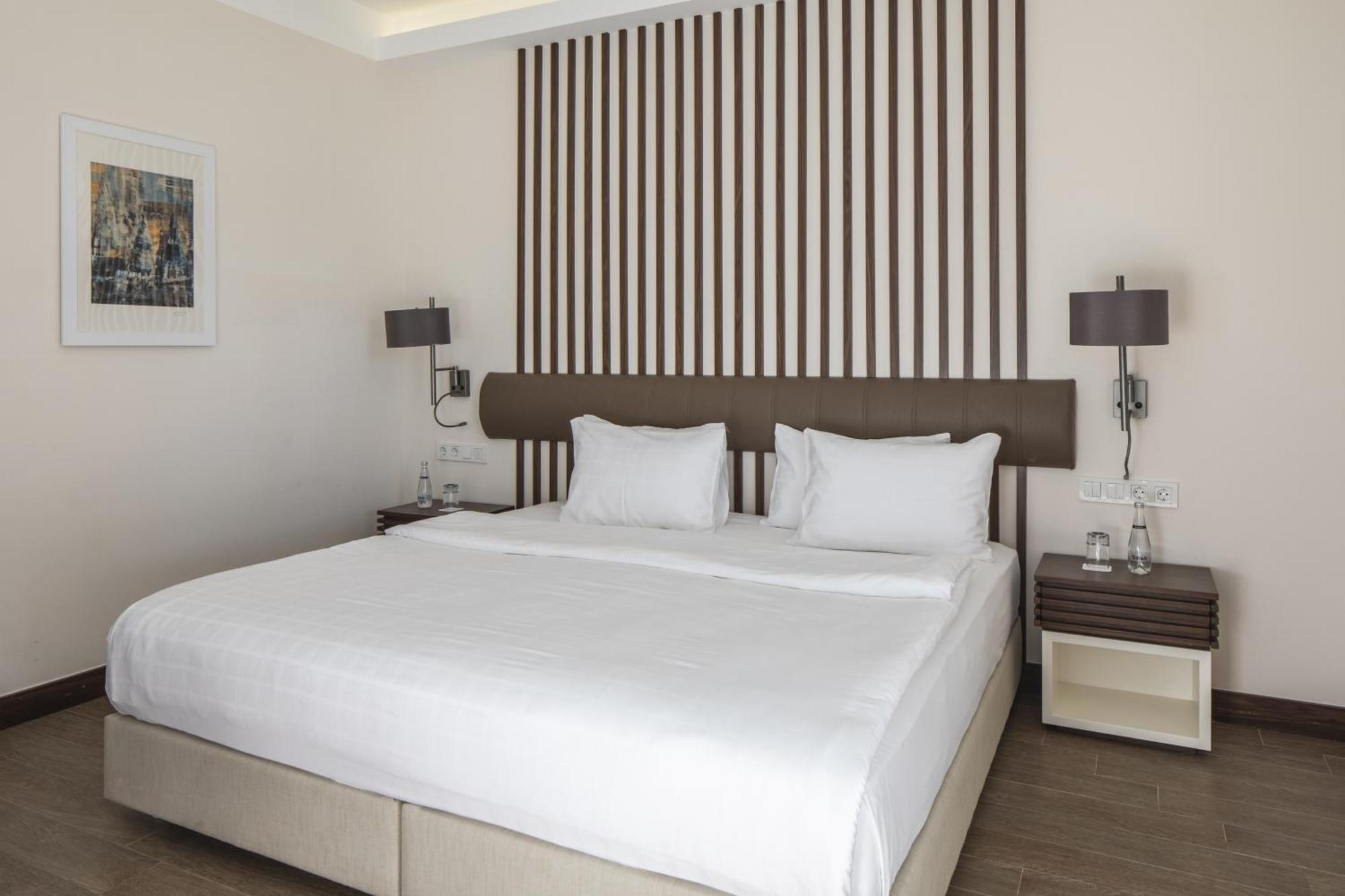 Spektr Boutique Hotel Яликавак Екстериор снимка