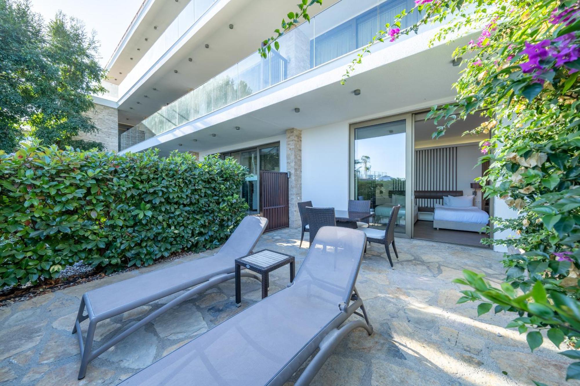 Spektr Boutique Hotel Яликавак Екстериор снимка