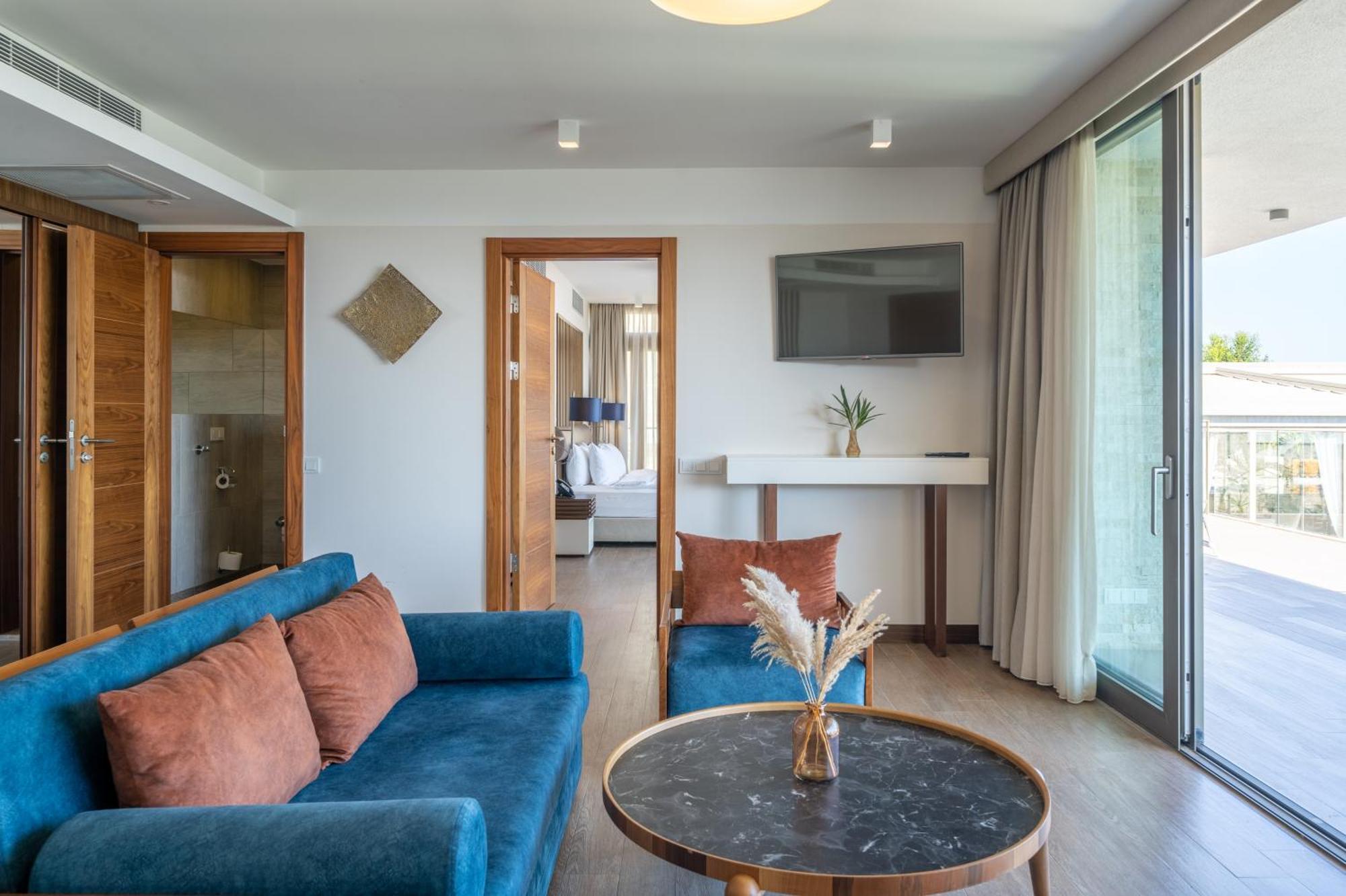 Spektr Boutique Hotel Яликавак Екстериор снимка